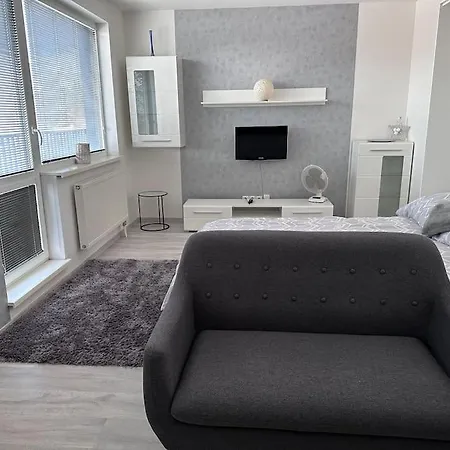 Komenskeho-centrum * Banská Bystrica