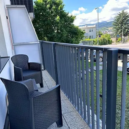 Komenského-centrum Appartement *